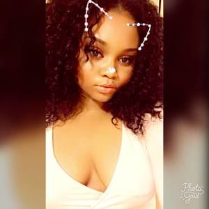 Meet your Posher, Leia